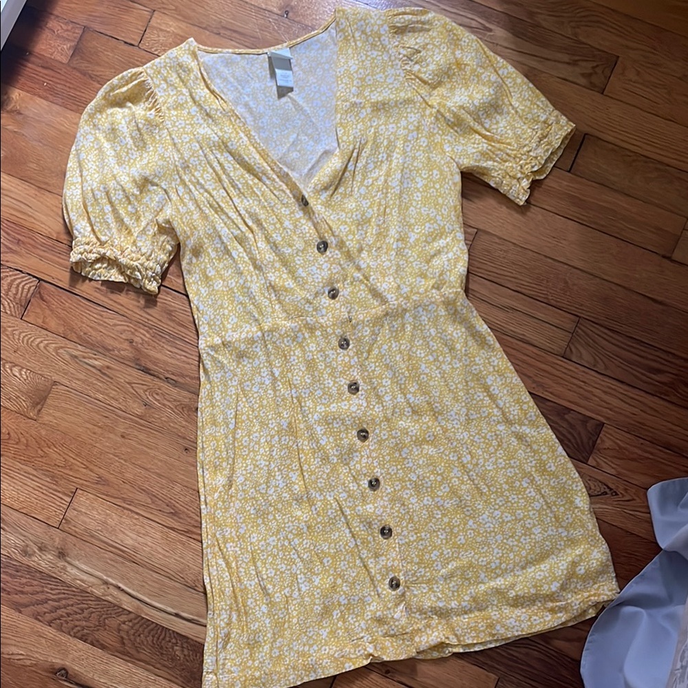 H&M Yellow Floral Button-Down Dress